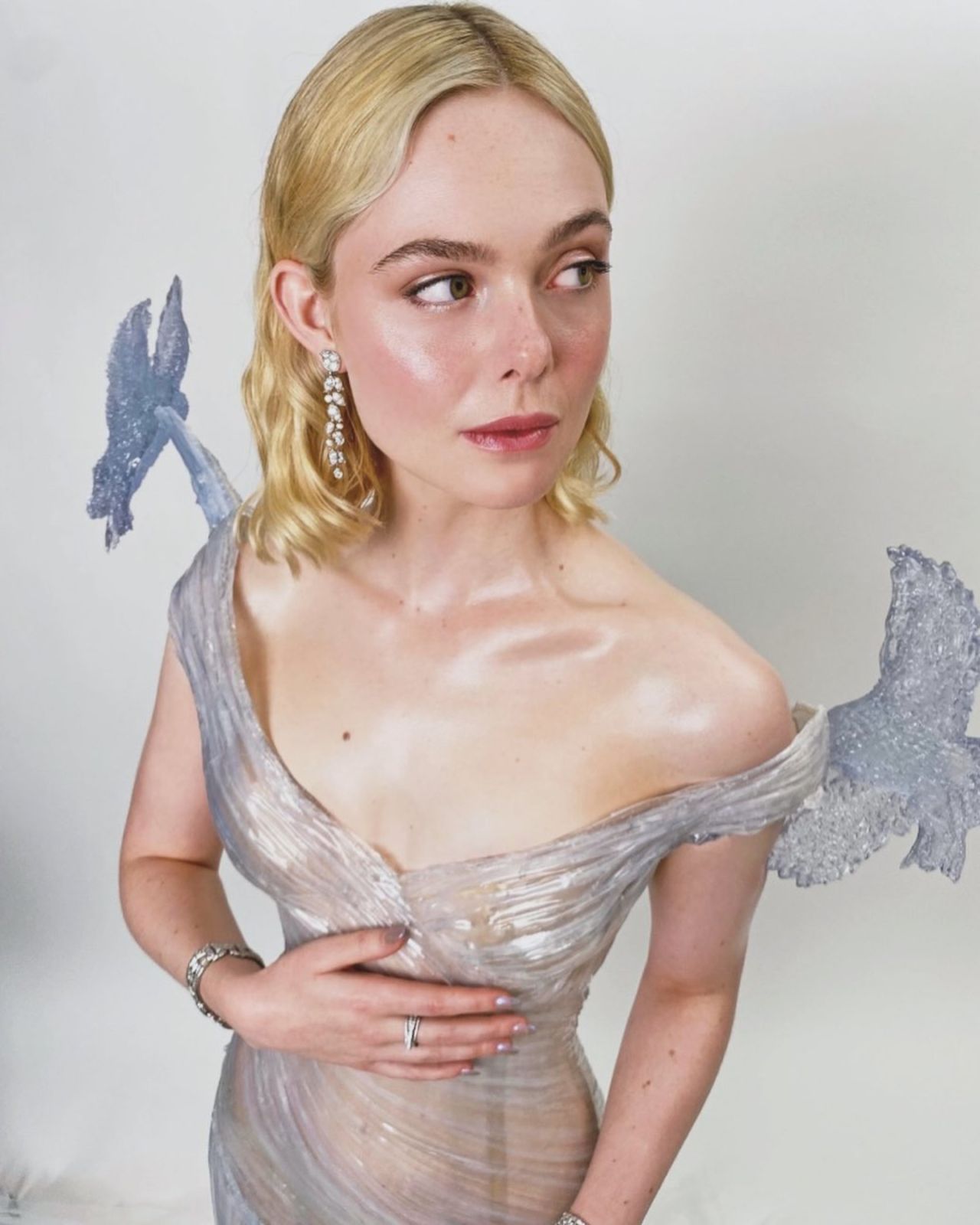 ELLE FANNING AT MET GALA PHOTOSHOOT 2024 MAY3